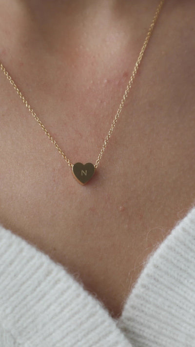 Amo Heart Necklace in Gold