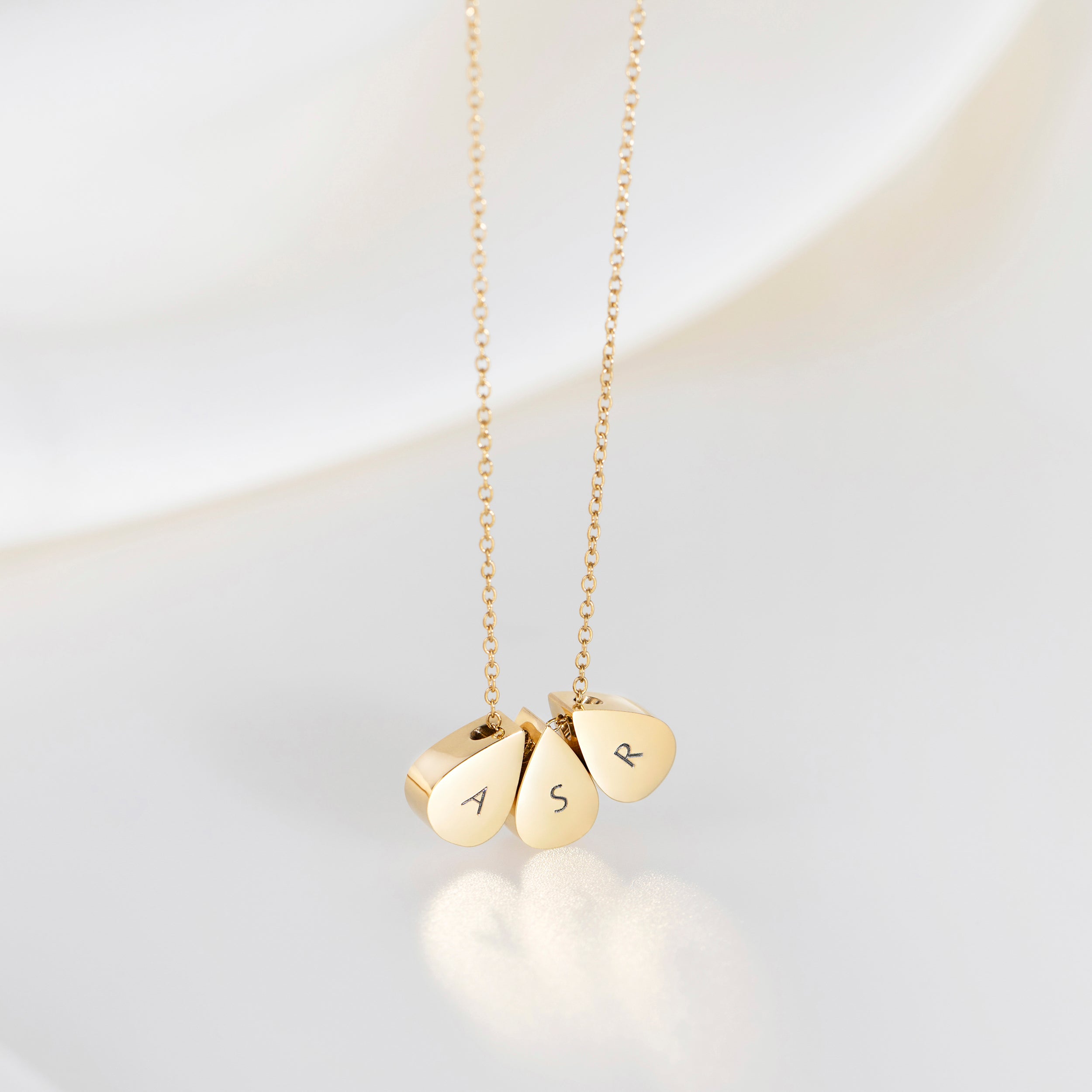 Dylan Oaks Personalised Rose Gold Bar Necklace Dylan Oaks Two Name