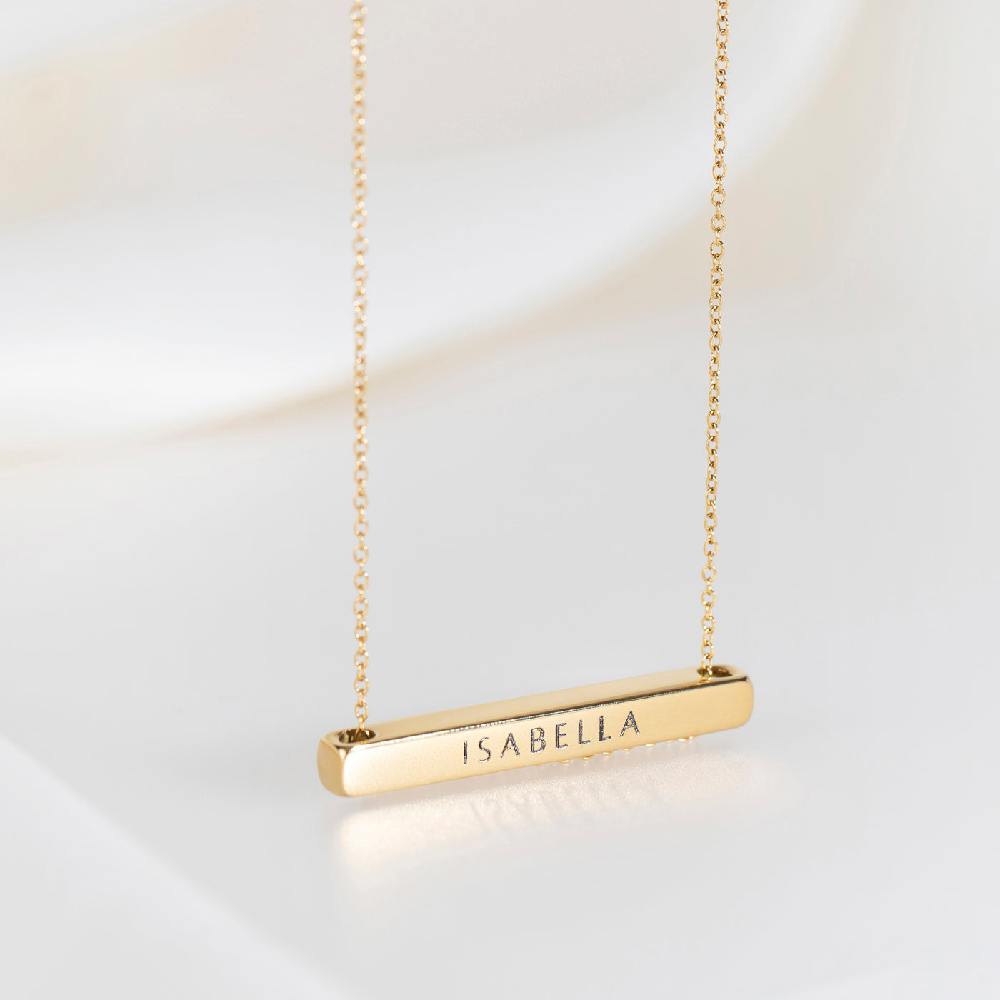 4cm Letter Bar Necklace in Gold Horizontal
