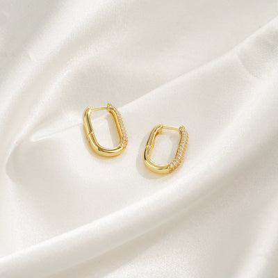Symmetrical Hoops in Gold